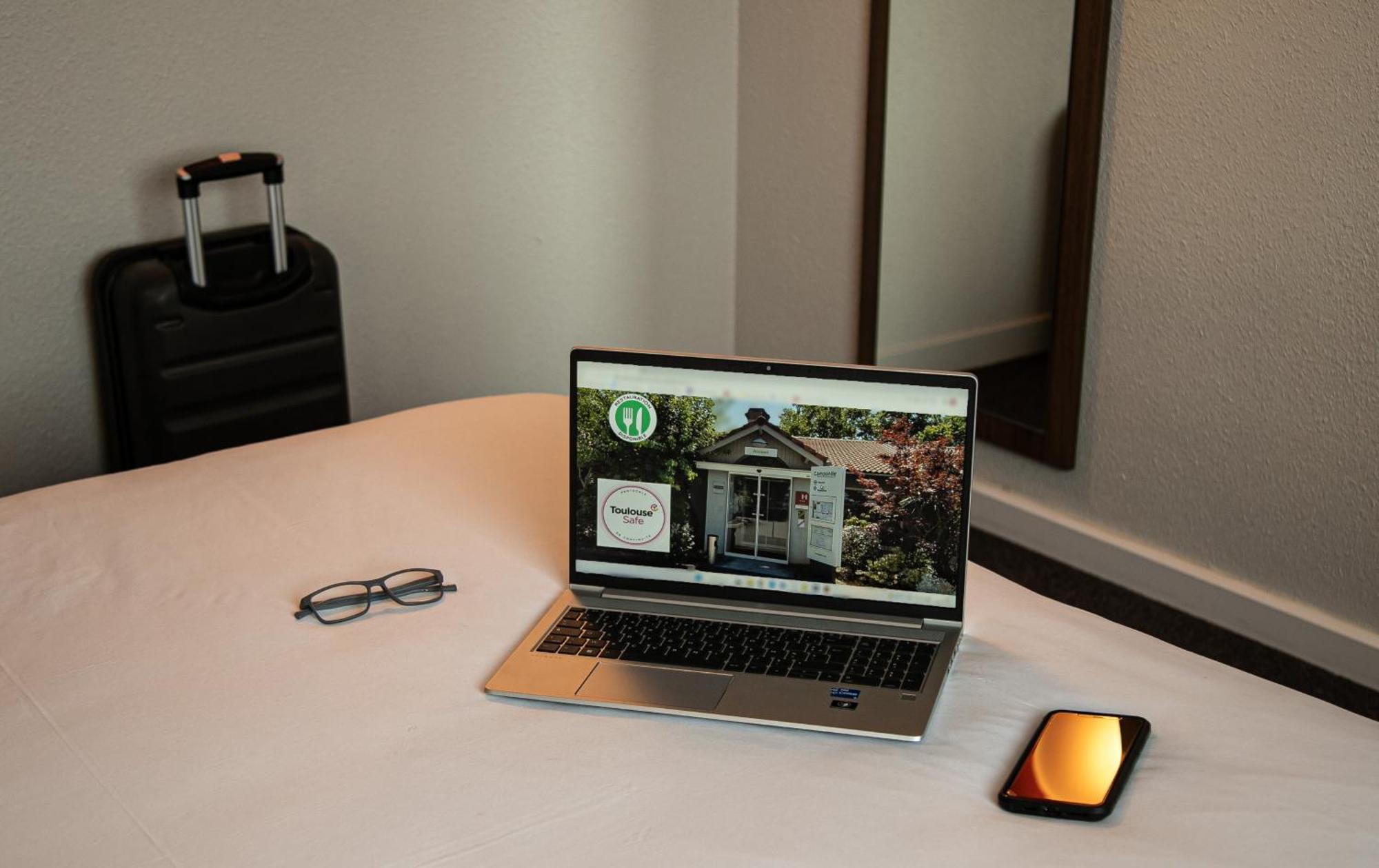 Campanile Toulouse - Blagnac Aeroport Hotel Екстериор снимка